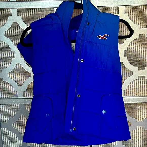 Hollister Jackets & Blazers - Hollister women’s blue vest size M
